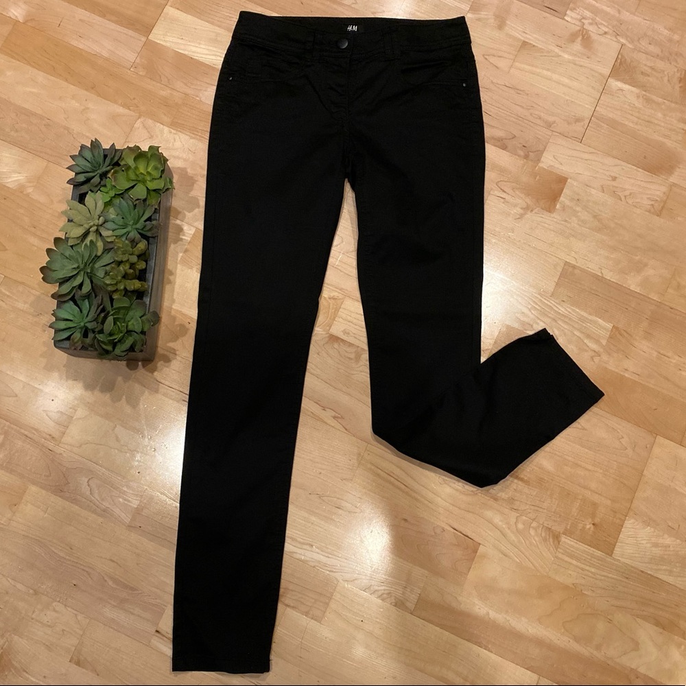 Black H&M jeans